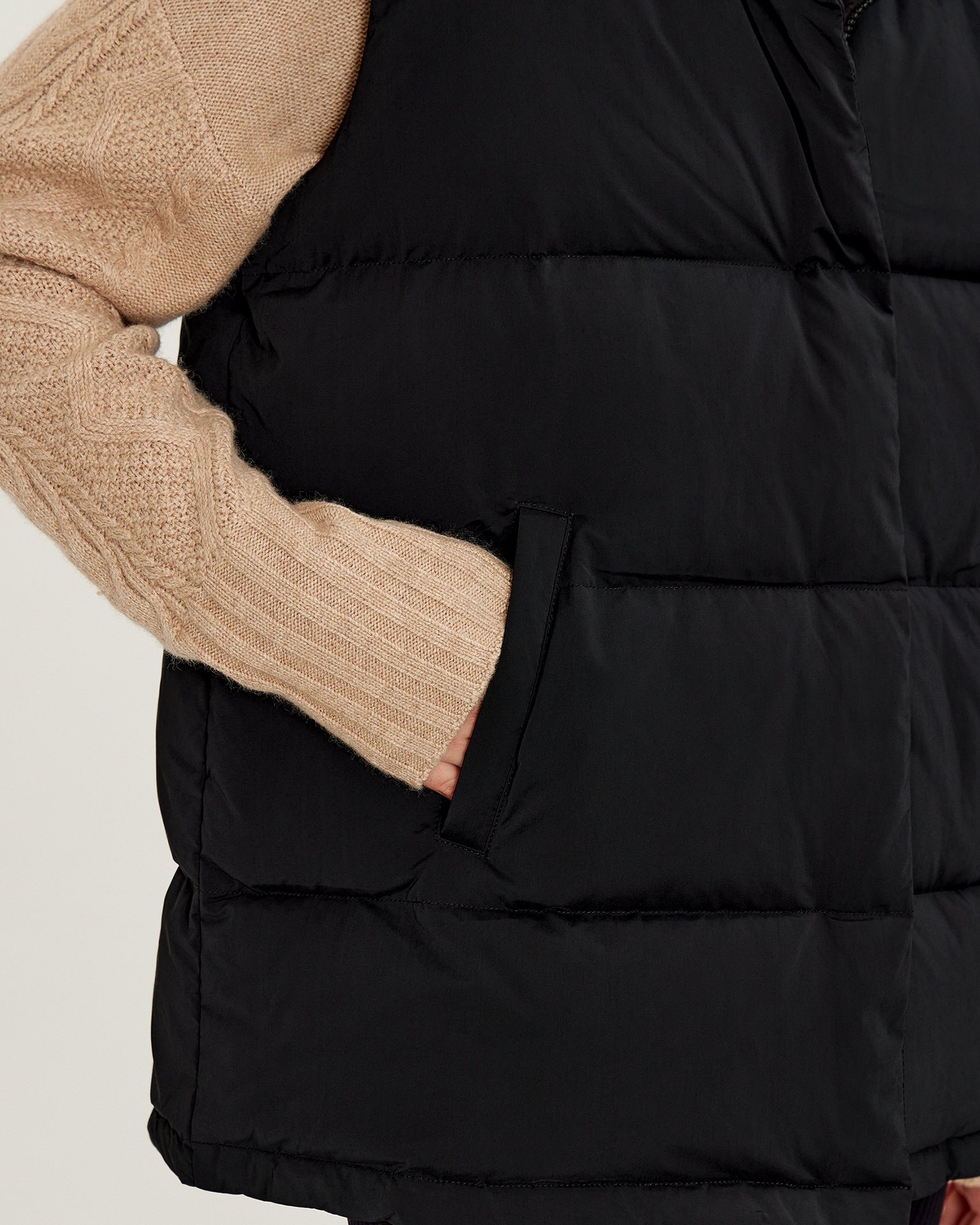 Black vest, Black — photo 7