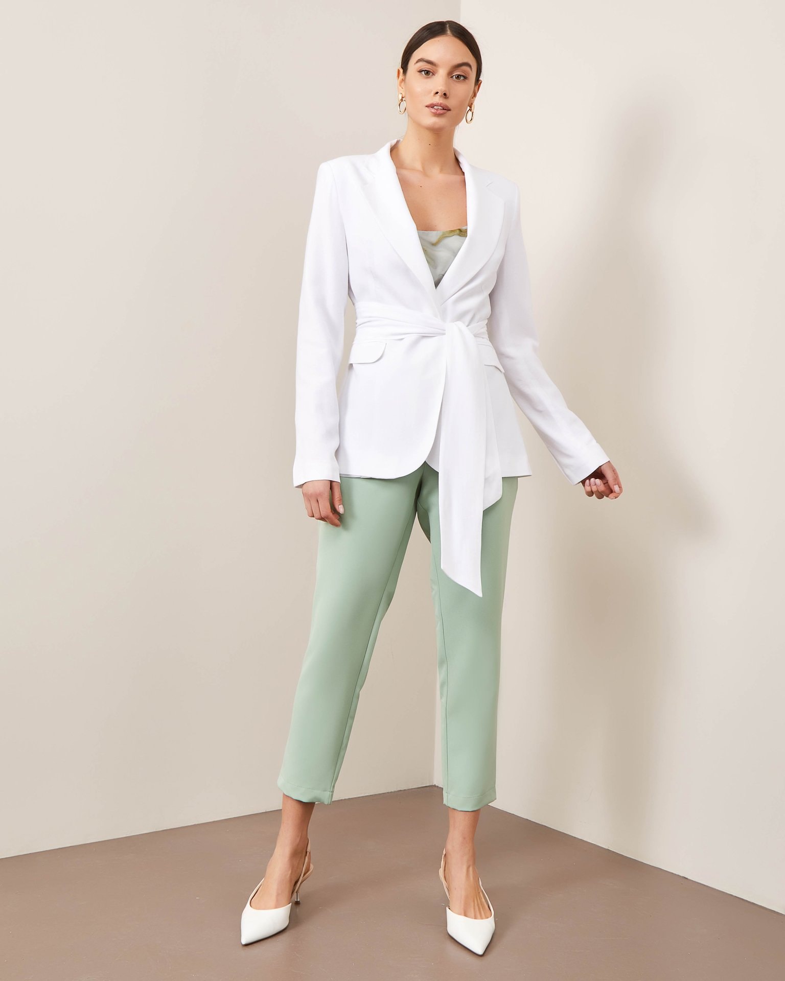 Blazer with wide lapels, White
