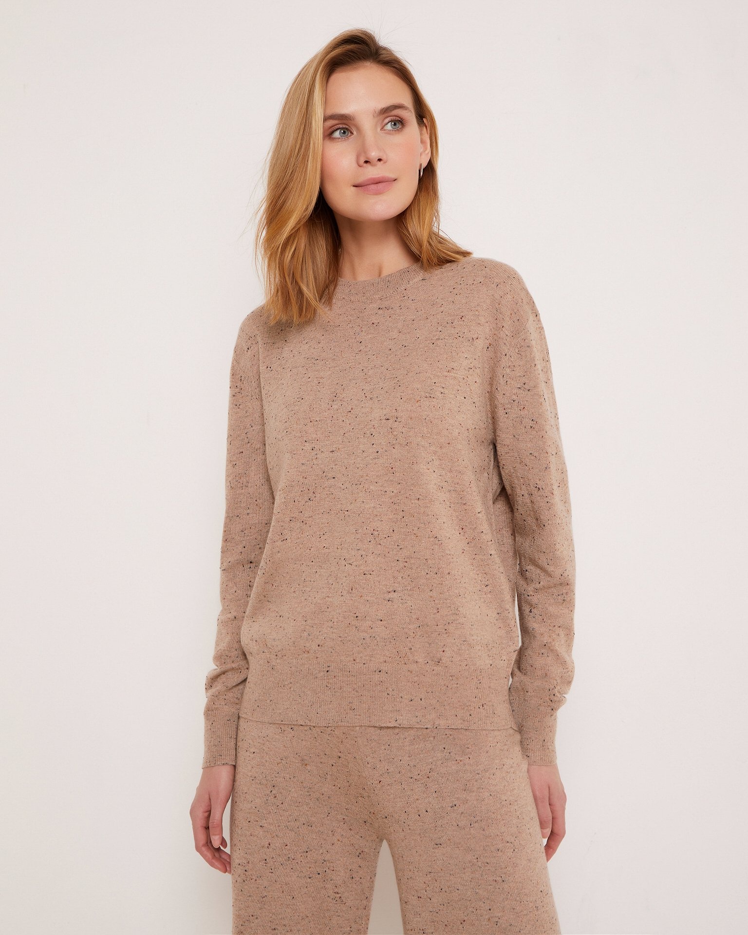 Straight-cut jumper