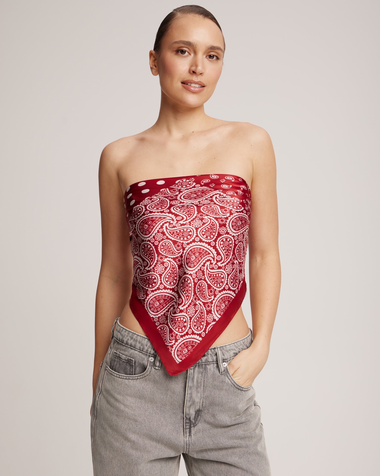 Polka dot scarf, Red