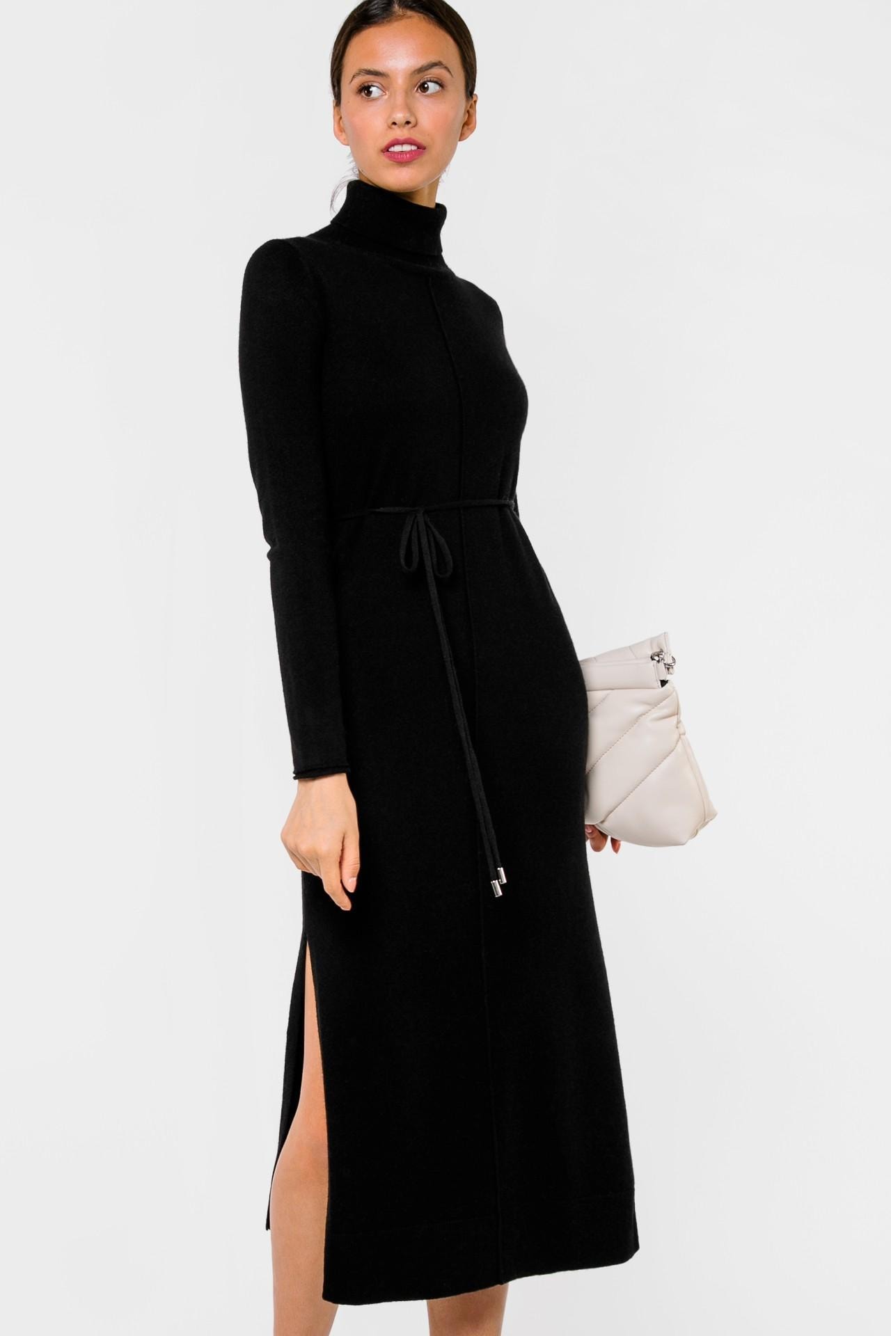 Concise black knitted dress, Black