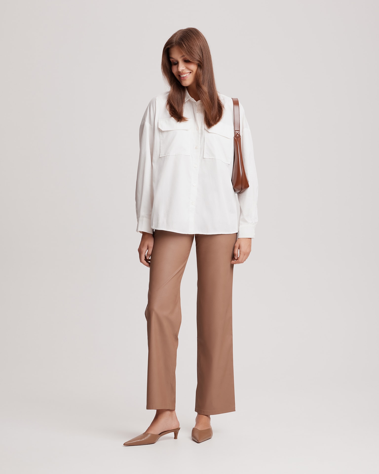 White Shirt, White — photo 2