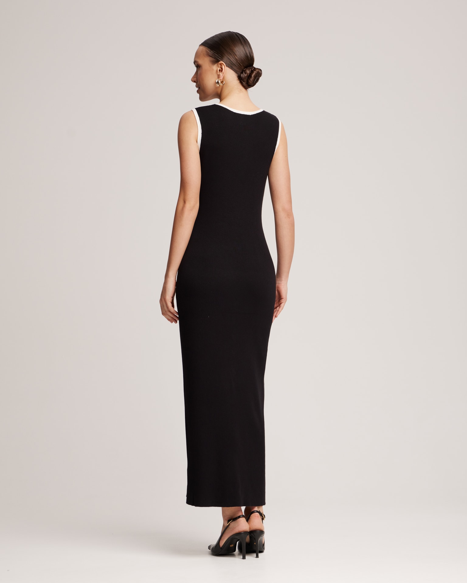 Sleeveless midi dress, Black — photo 3