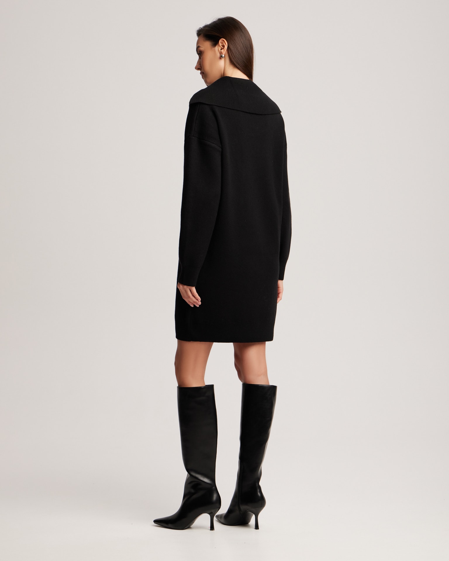 Dress with a wide collar, Black — photo 6