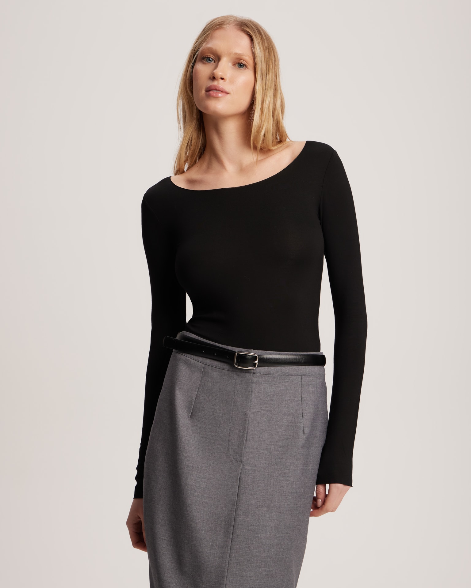 Black longsleeve, Black