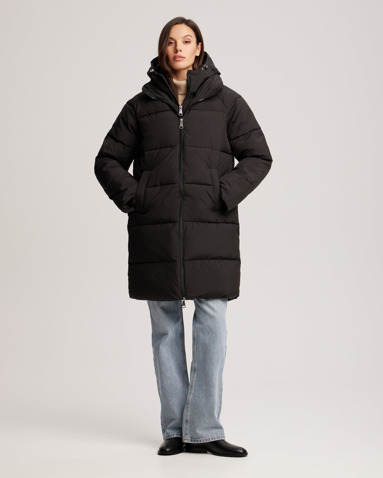 Essential black puffer coat