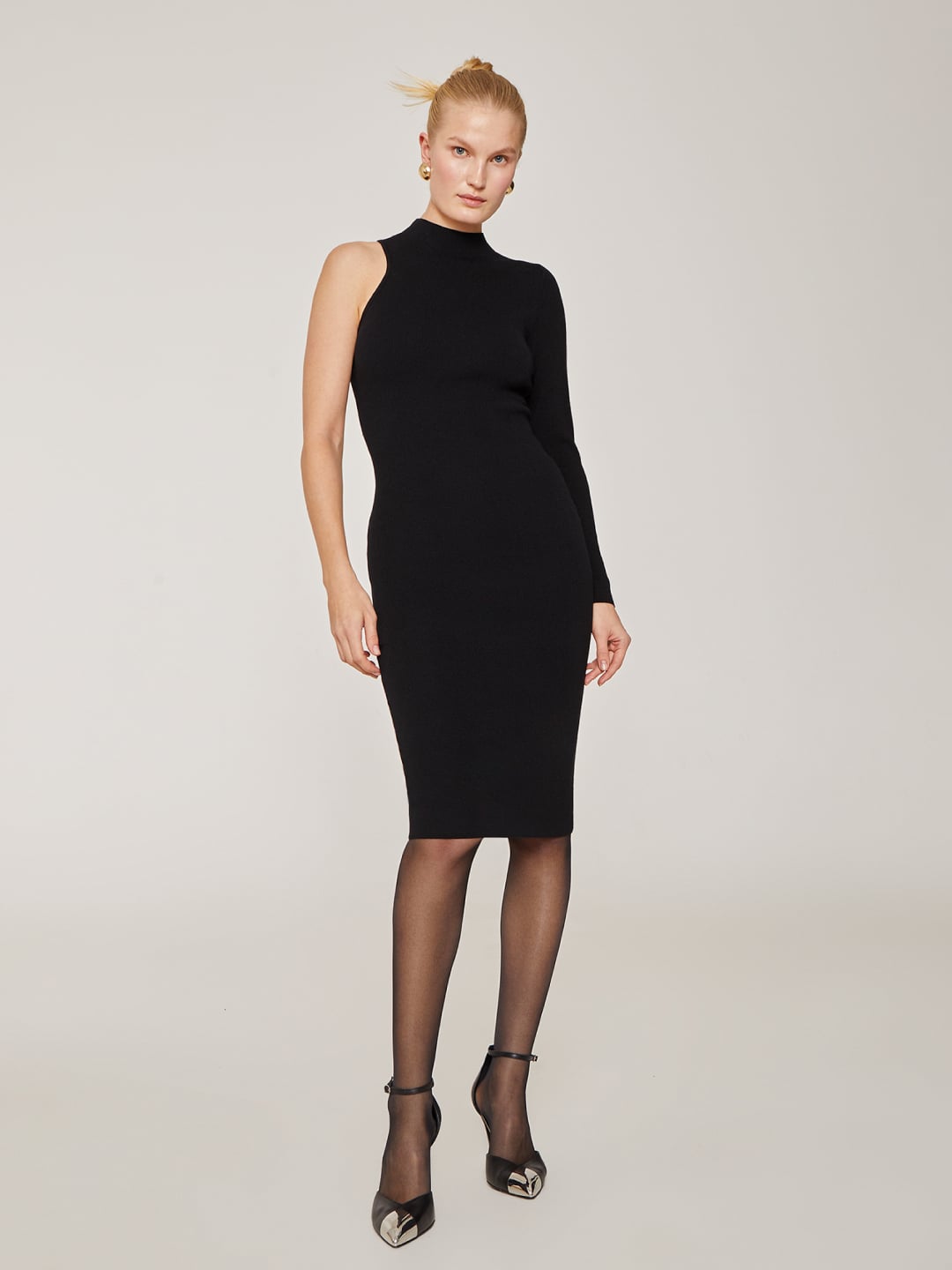 Asymmetric black dress