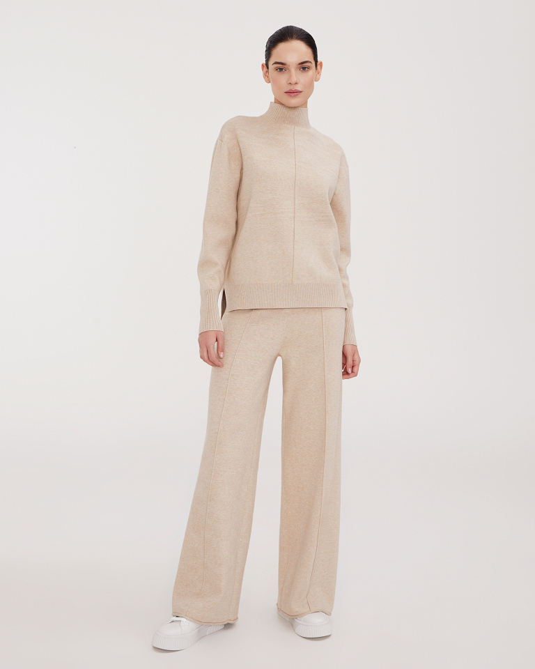 011365 Beige